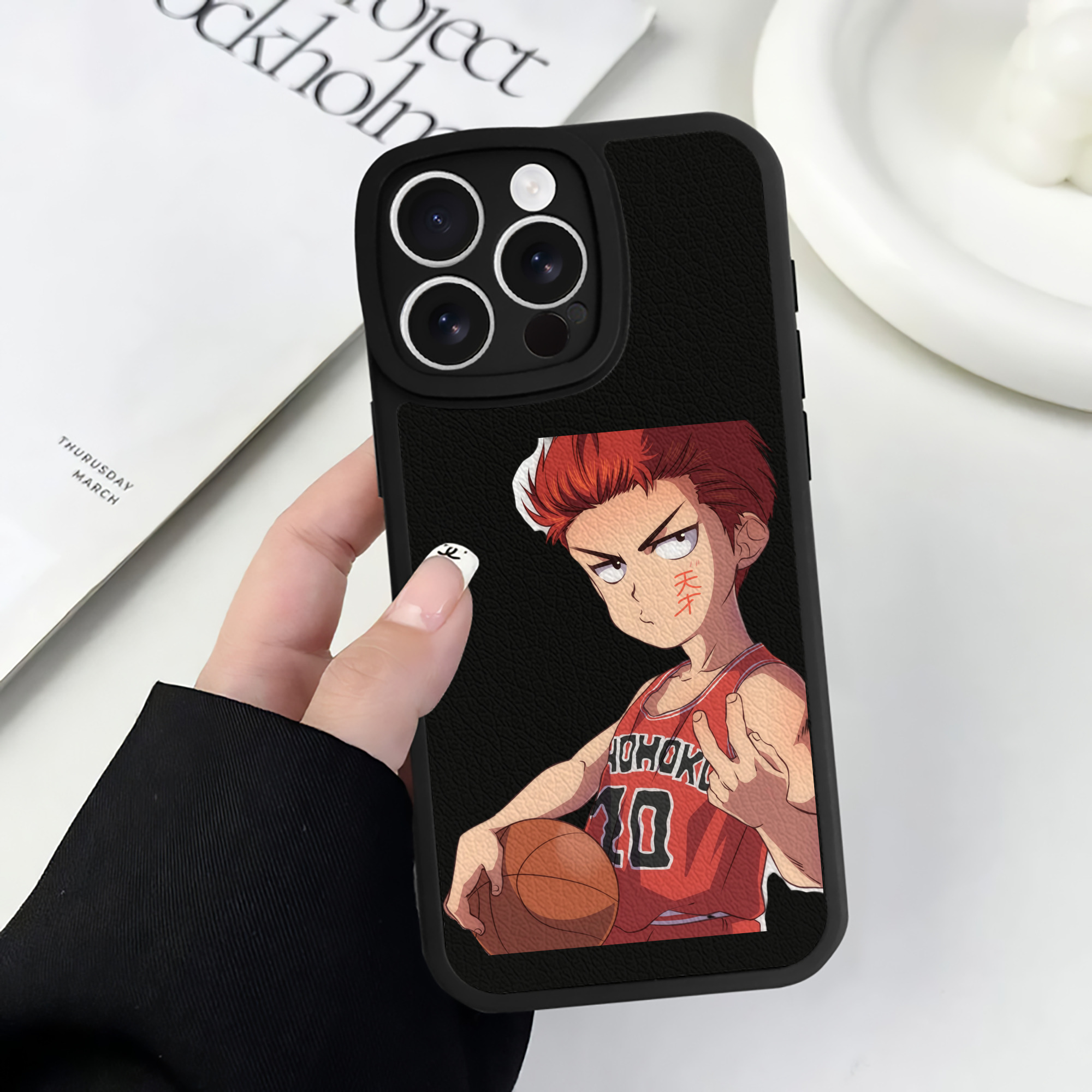 （画像用） SLAM DUNK／スラムダンク 【iPhone 16シリーズ対応】シリコンスマホケース（レザー調） 材質：シリコン
